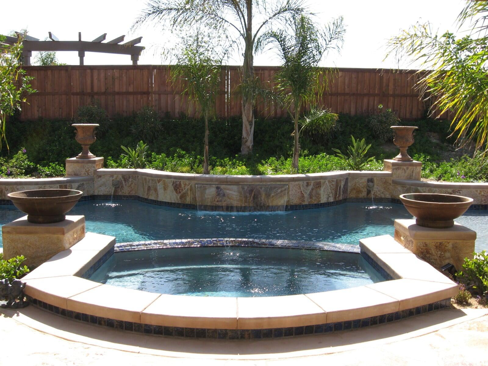 Vitosky Residence — pool and raised spa